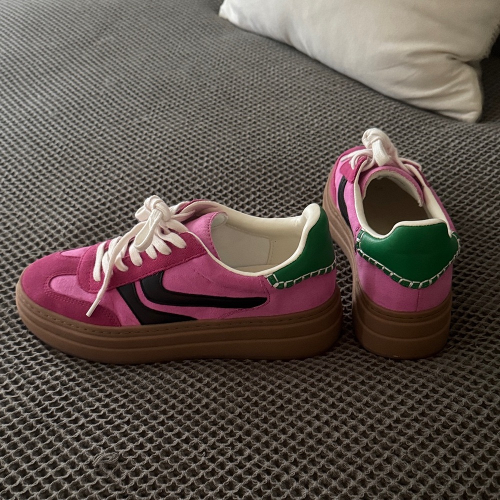 Steve Madden Pink and Green Sneakers with Brown Soles